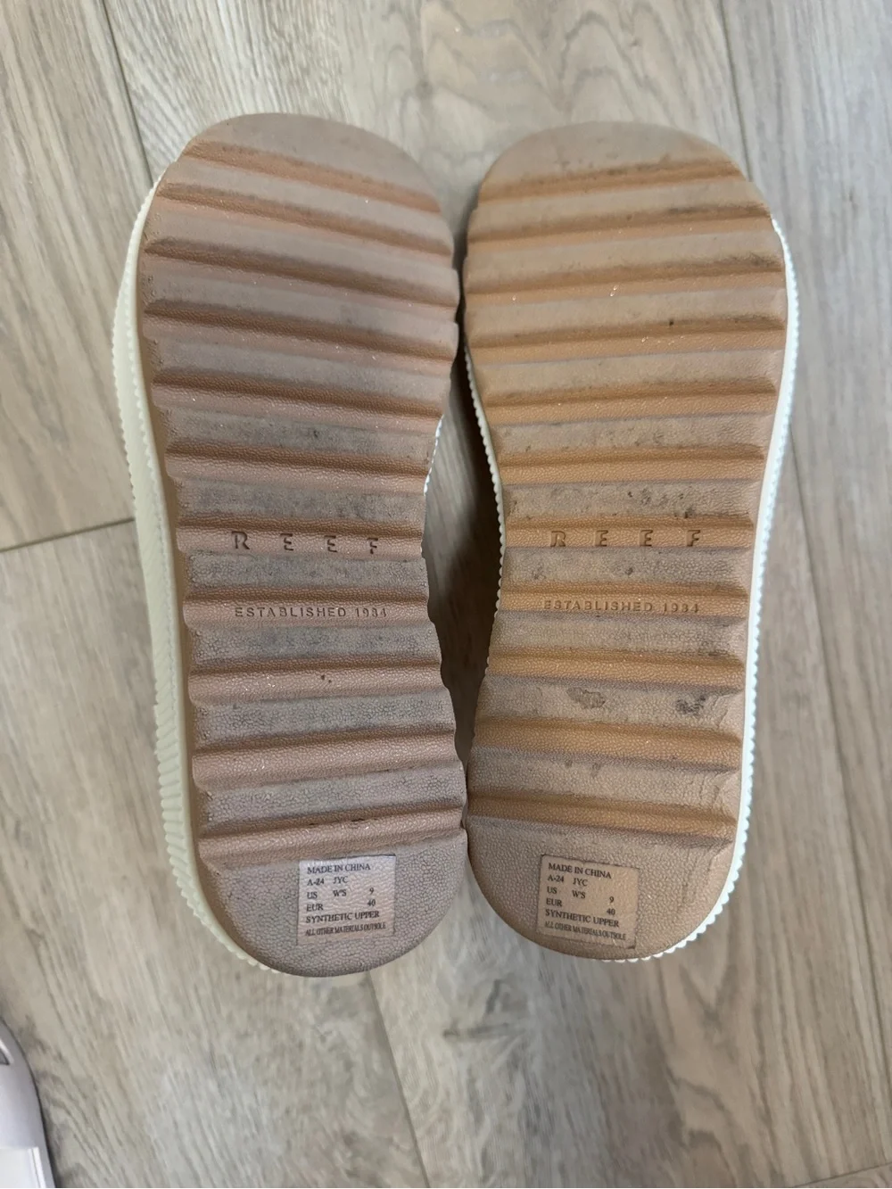 The Reef Water Vista Higher Women's Platform Sandals in Cloud Sz. 9 - Picture 11 of 14